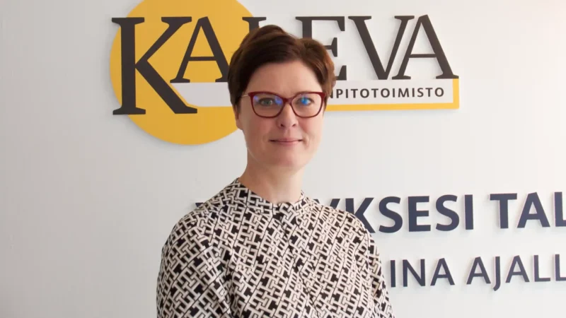 Palkkahallinnon asiantuntija Nina Keinänen on aloittanut Kirjanpitotoimisto Kalevalla