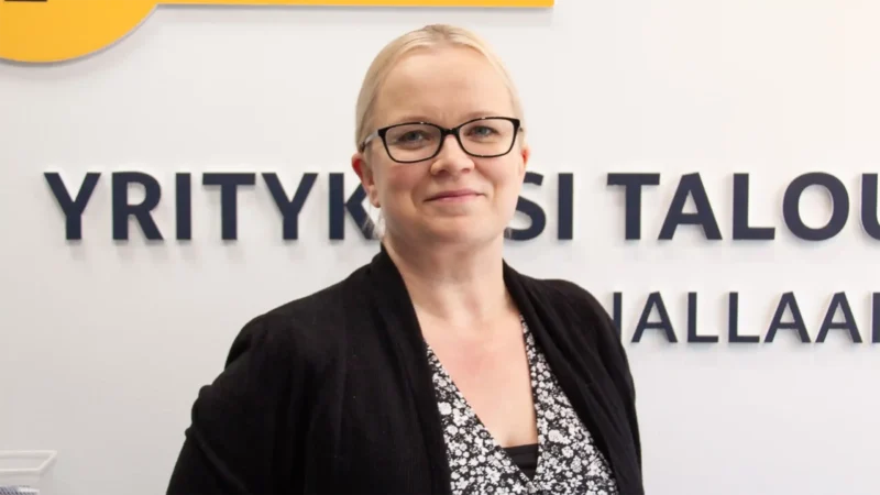 Kirjanpitäjä Mari Leppänen aloittaa Kalevalla